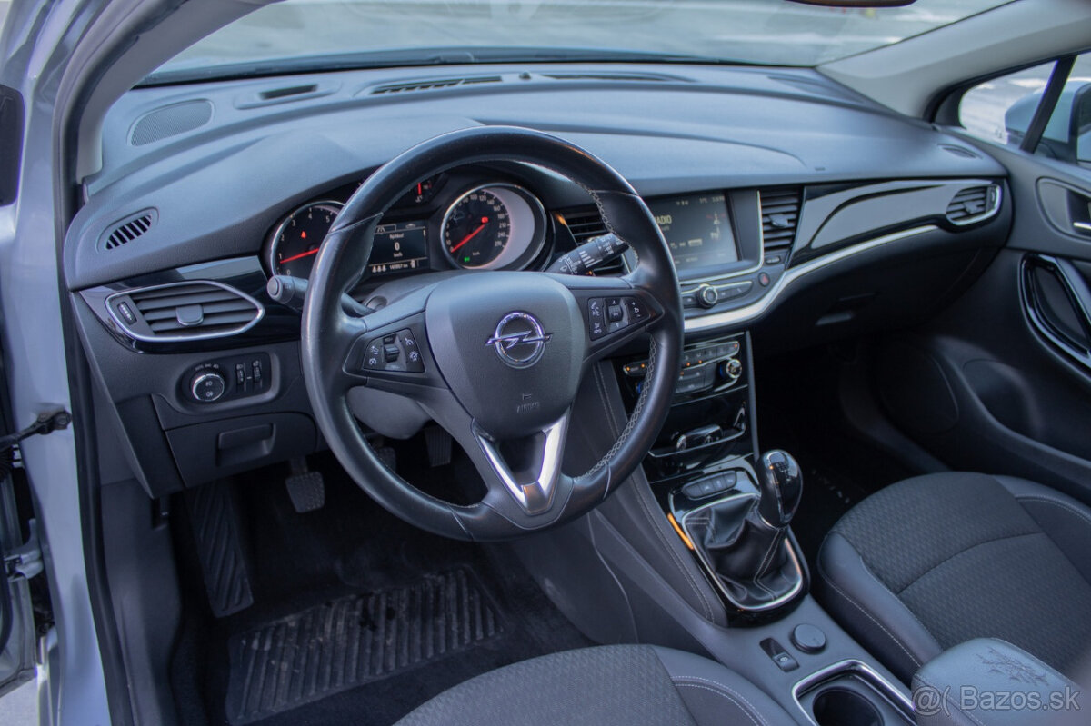 Opel Astra 1.4 Turbo Dynamic 92 kW - 10