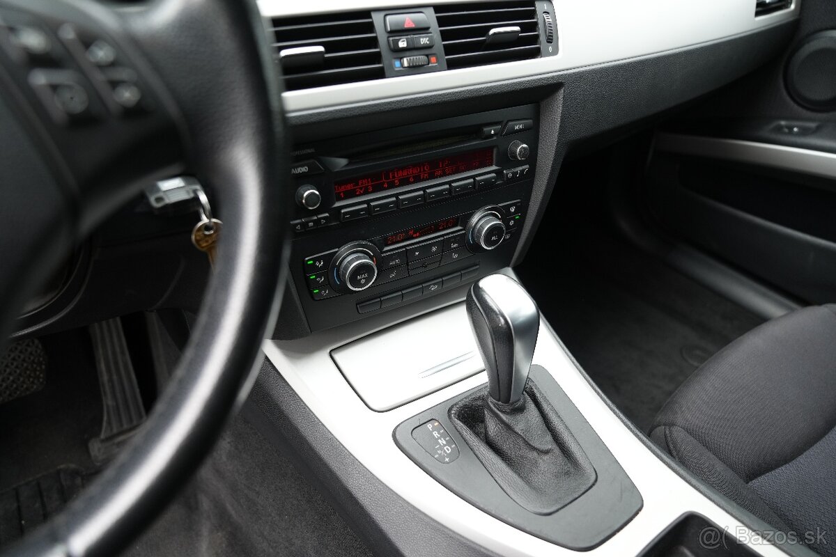 BMW 320d xDrive Touring facelift - 10