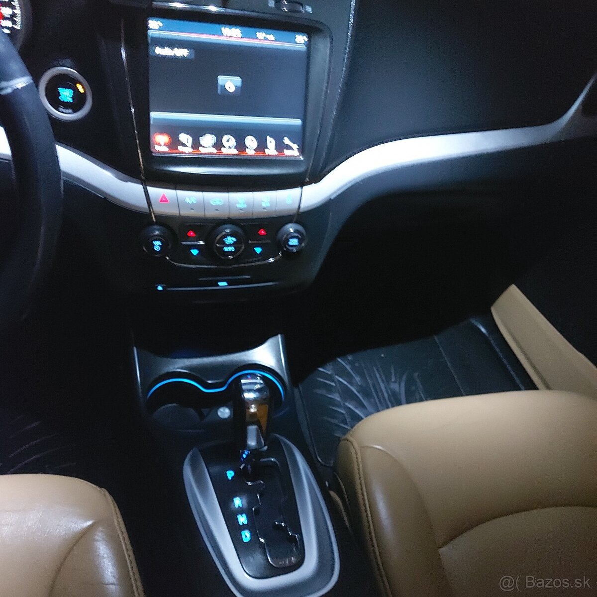 Predám fiat freemont - 10