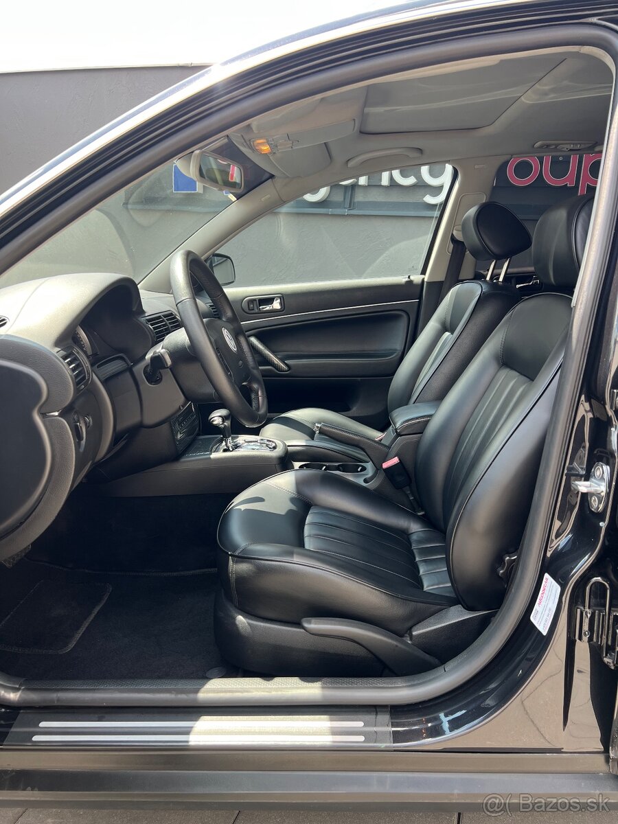 Volkswagen Passat 4.0 W8 4Motion - 10