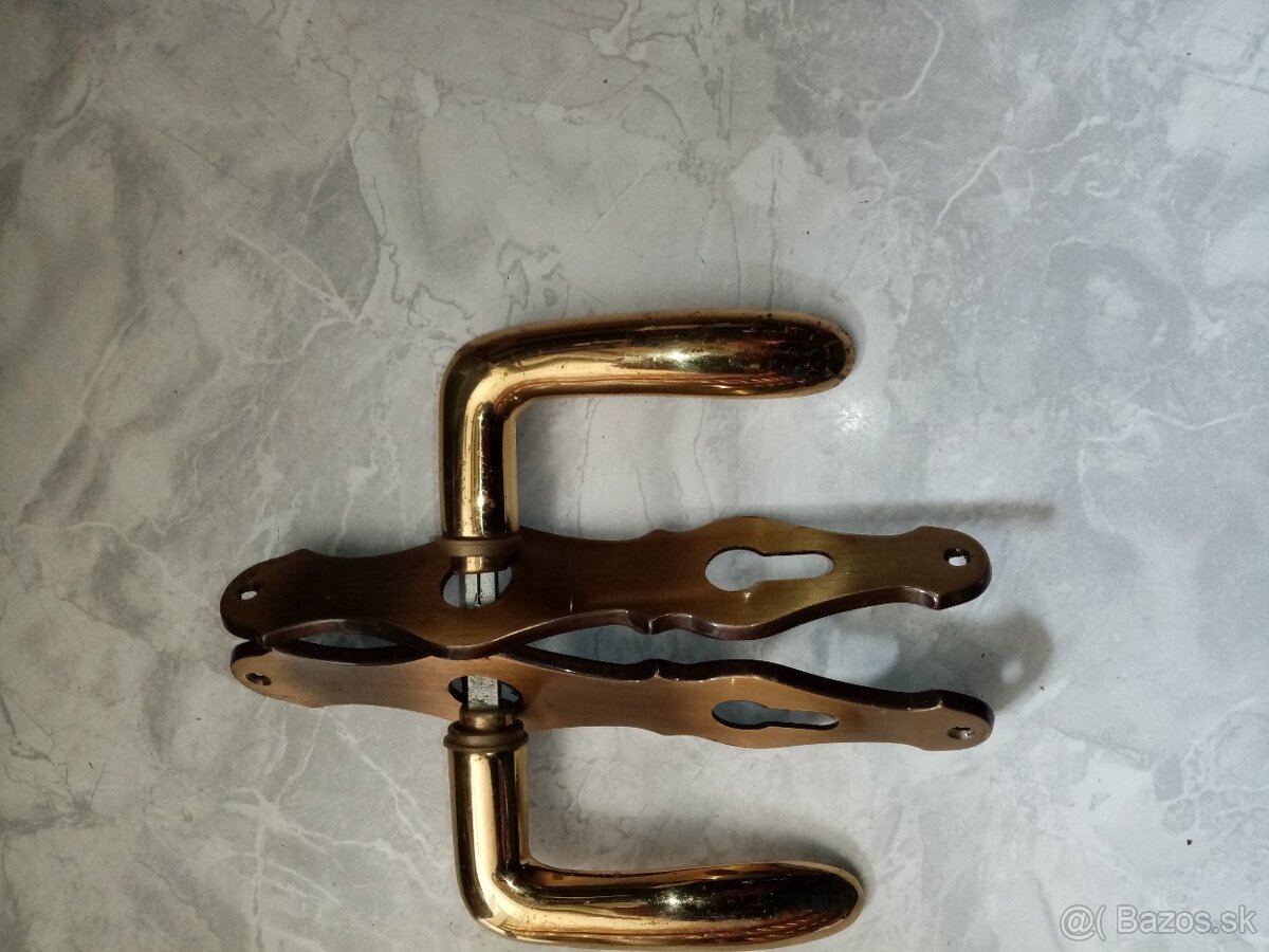 Kľučky mosadzné - 10