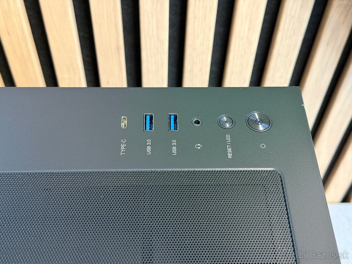 Ryzen 7 7800x3D•RTX 5070 12GB•32GB RAM•2TB SSD•750W - 10