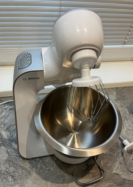 Bosch MUM 54240 900W kuchynský robot - 10