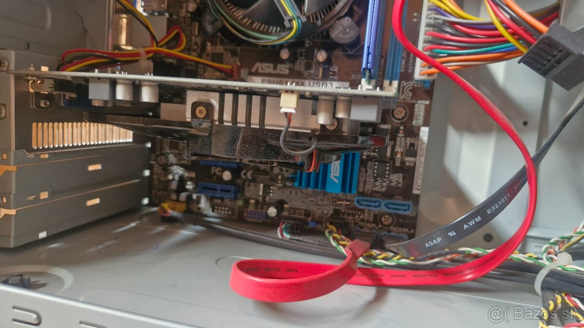 PREDÁM STOLNY PC WIN10 64BIT - 10