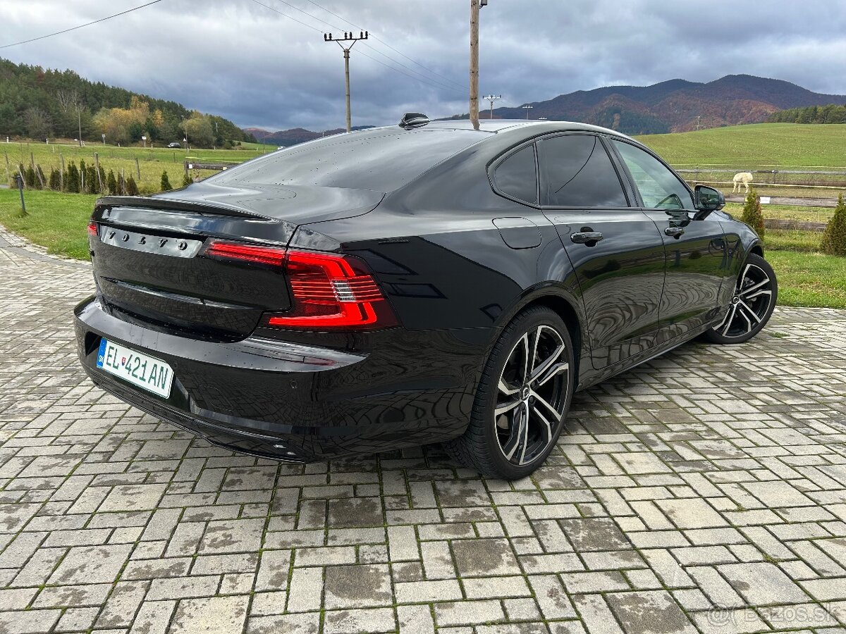 Volvo s90 2023 : Plug-in hybrid 335KW 1. majitel Odpočet DPH - 10