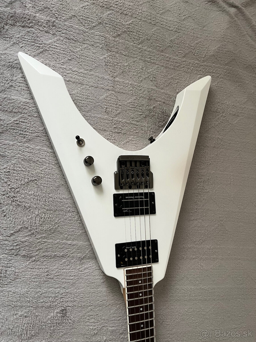 PK Guitars "V"- čko - 10
