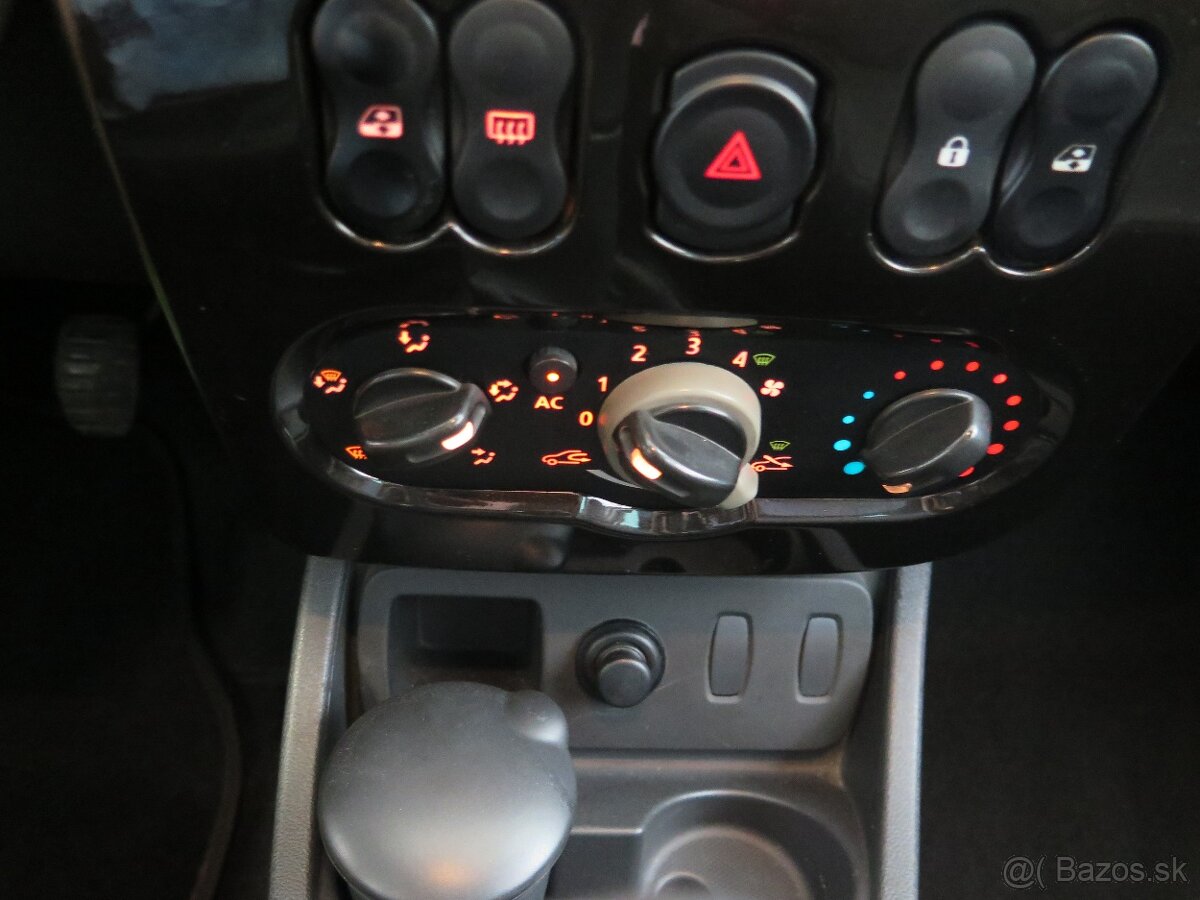 Dacia Duster 1.616V,kůže,klima,tažné,1.majitel - 10