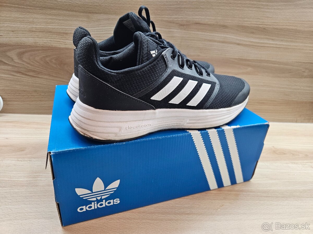 Adidas 44 2/3 - 10