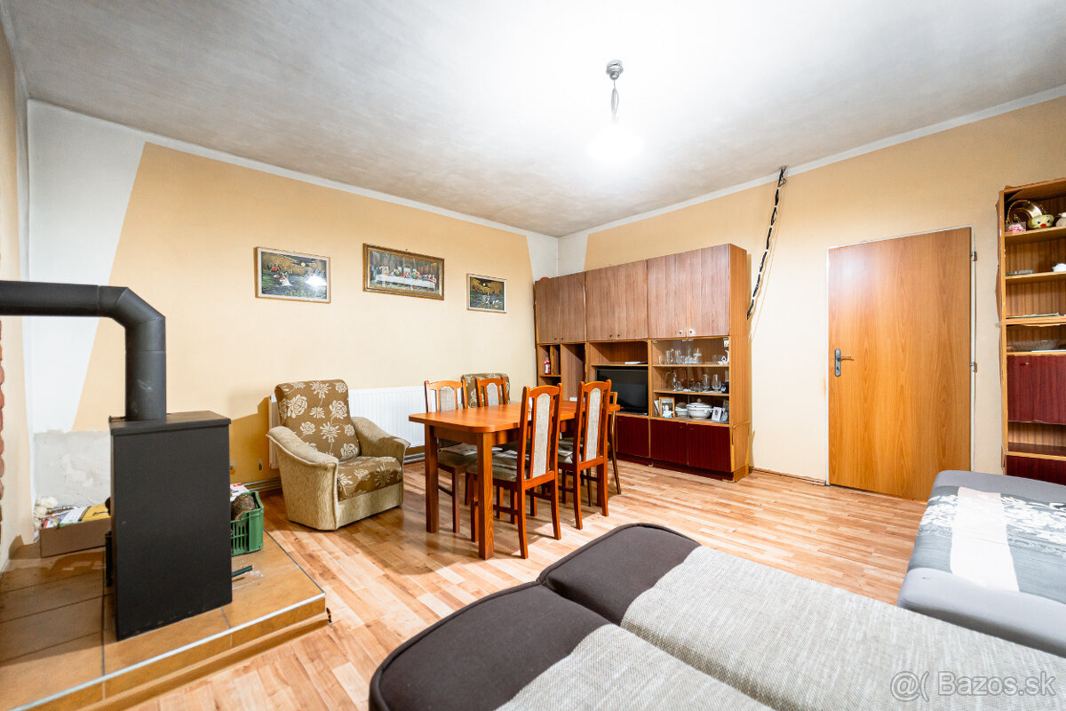 Rodinný dom, Kapoňa - 10