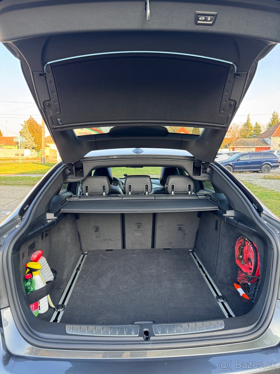 BMW 330d xdrive 2019 - 10