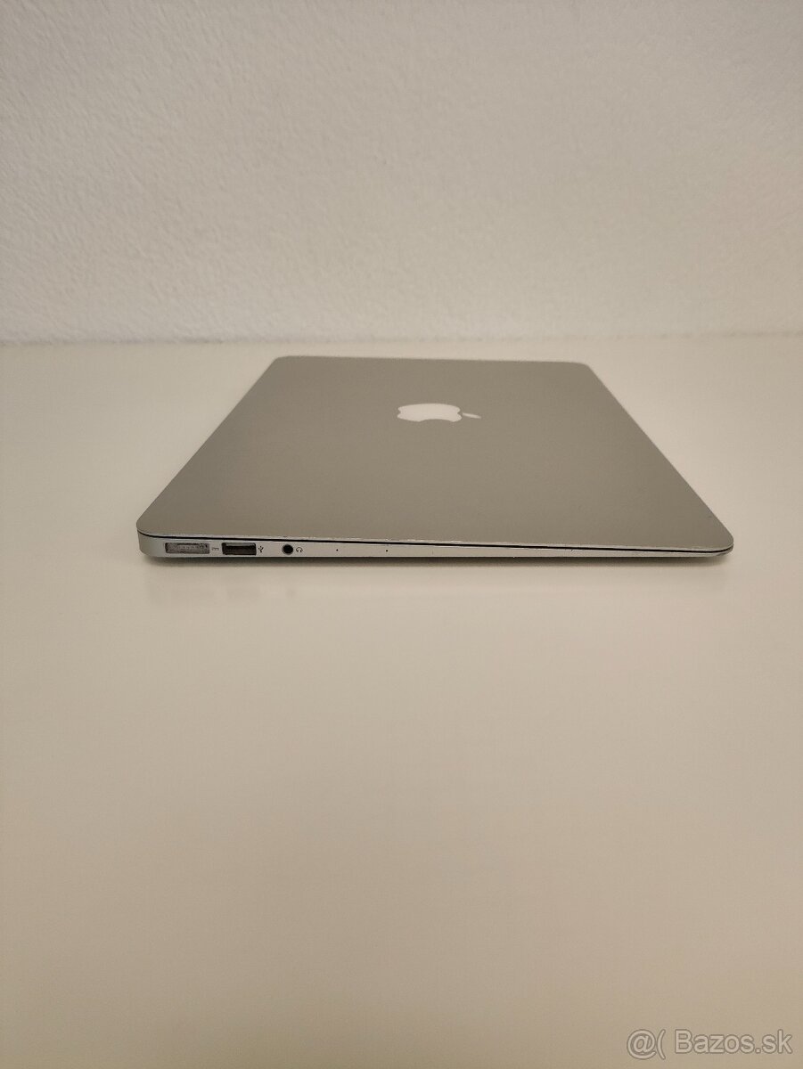 MacBook Air 2017 i5 | 8GB | 128GB - 10