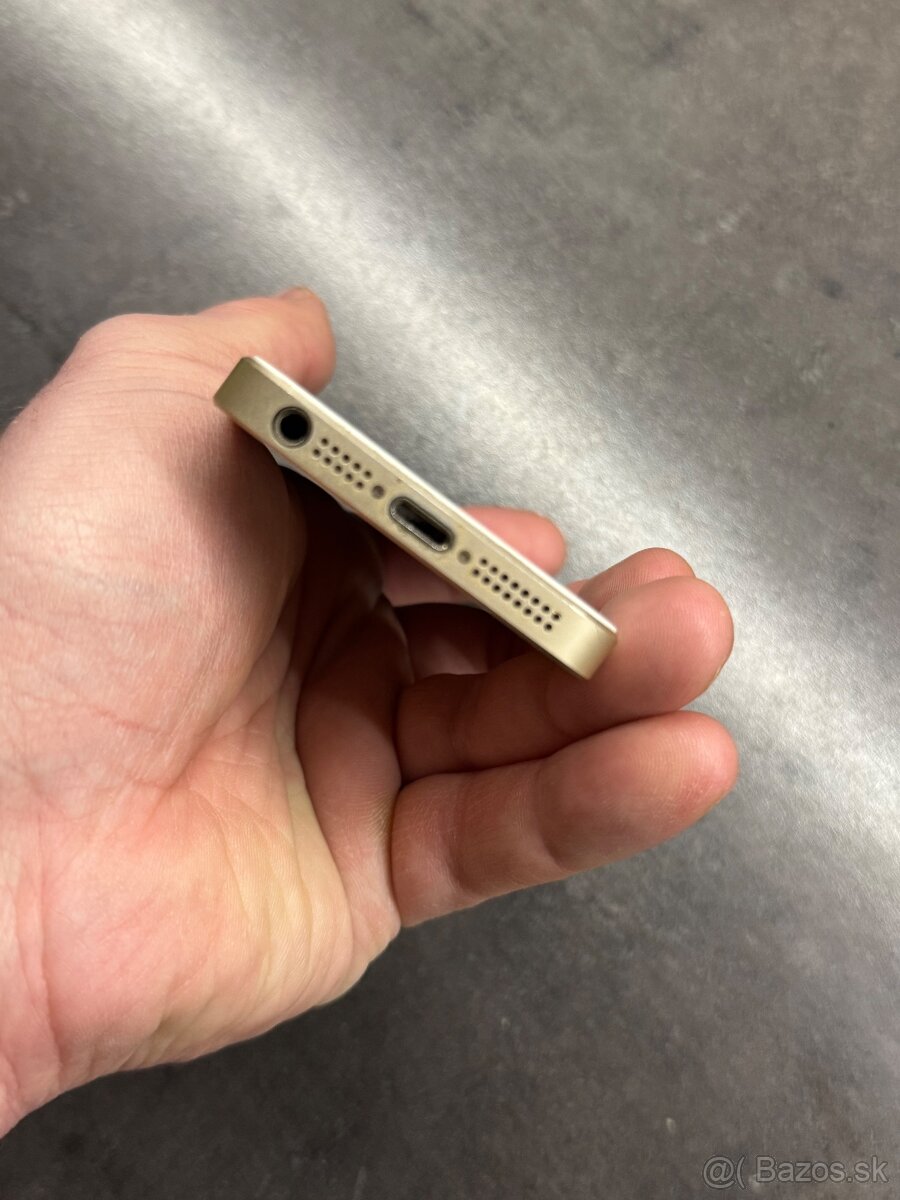 Predam Iphone SE 2016 64gb plne funkcny - 10