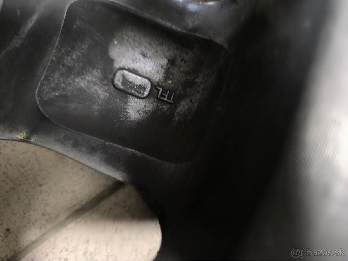 Hliníkové disky - 10