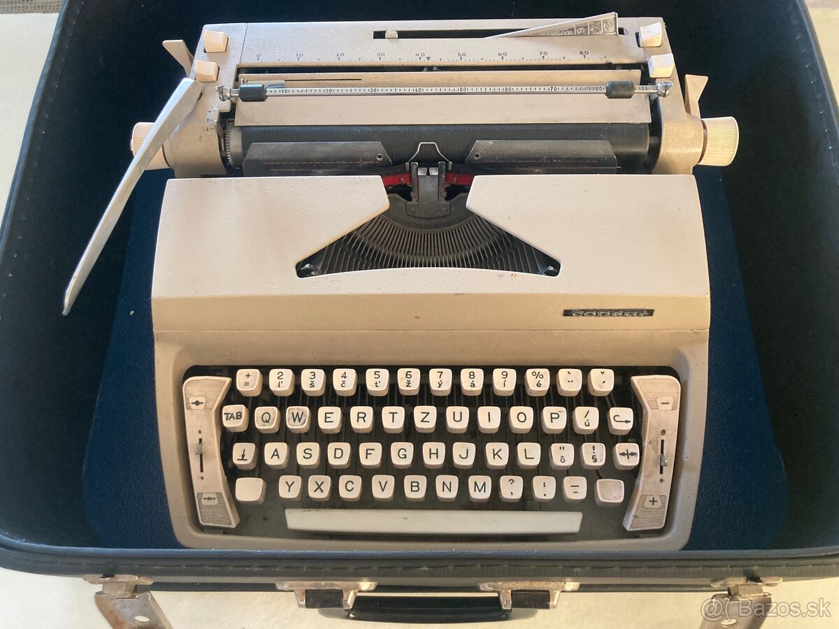 Písací stroj s kufríkom - 10