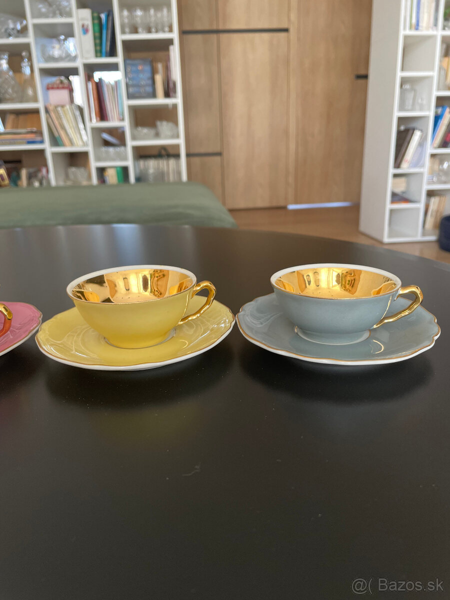 Staršia porcelánová súprava - 10