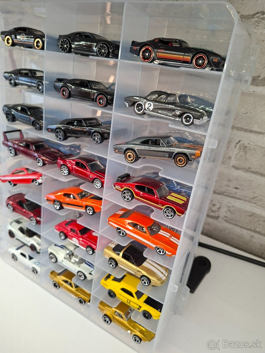 Hot wheels kufrik USA modely - 10