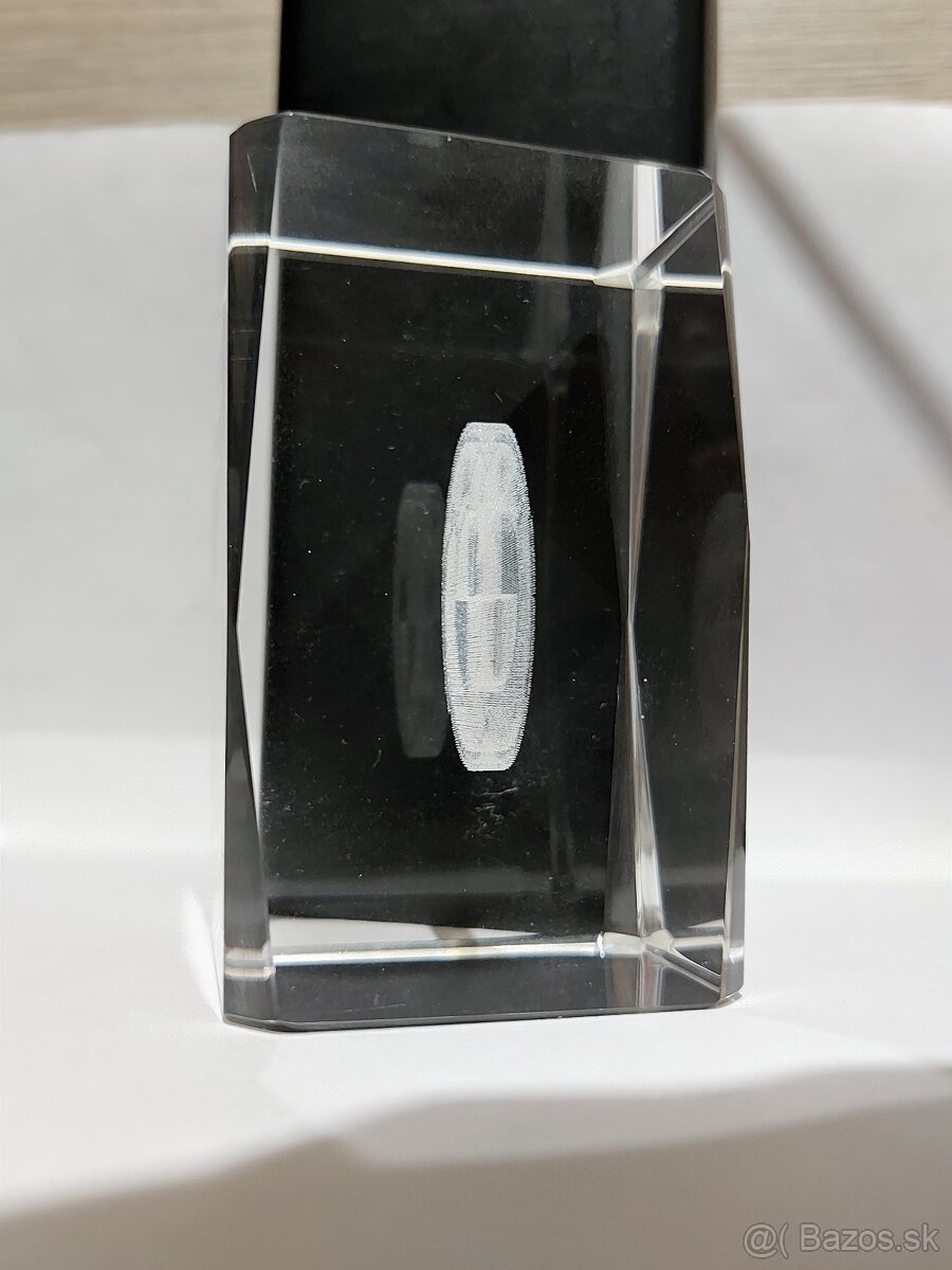 Predám sklenenú kocku pre fanúšikov BMW - 10