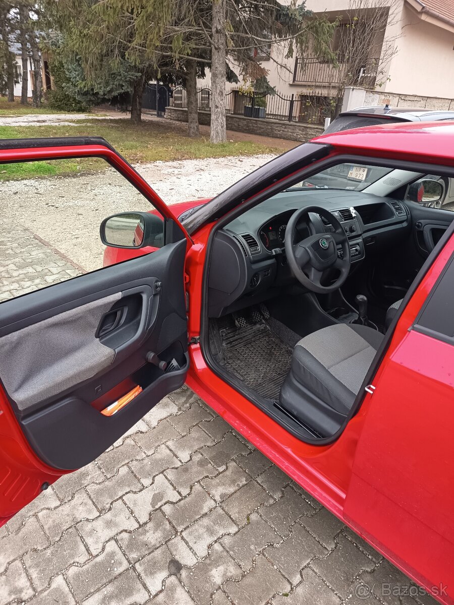 Predám škodu Fabia 2 - 10