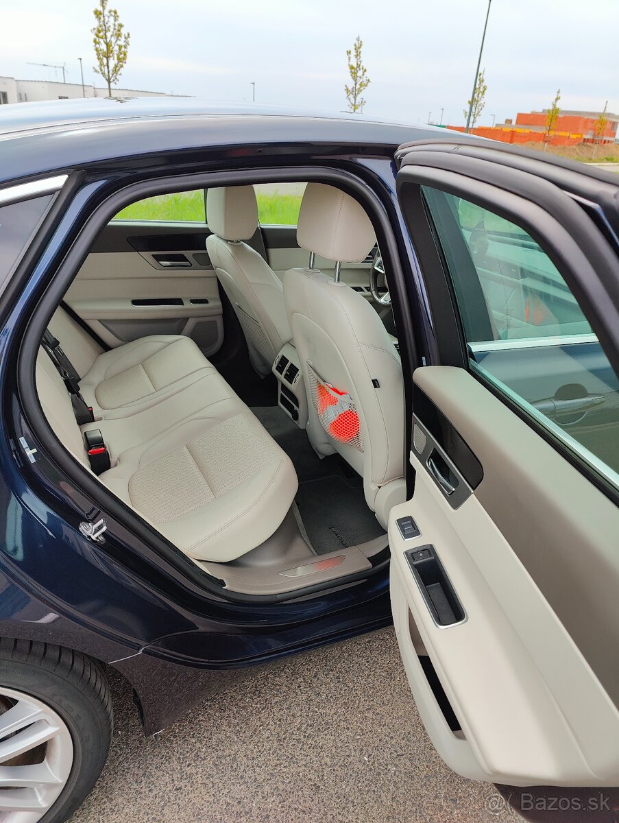 Jaguar XF 2.0 benzín 250 HP – spojenie vykonu a komfortu - 10