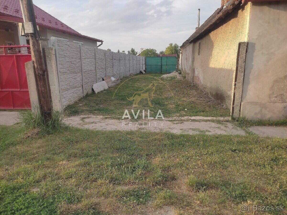 REZERVOVANÝ: zaujímavý stavebný pozemok 898m2 - Mostová - 10