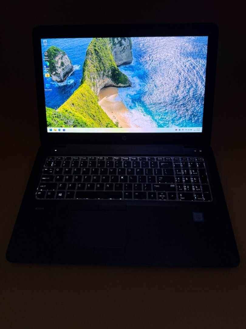 Notebook HP ZBook i5-6200U / 8GB RAM / SSD + HDD - 10