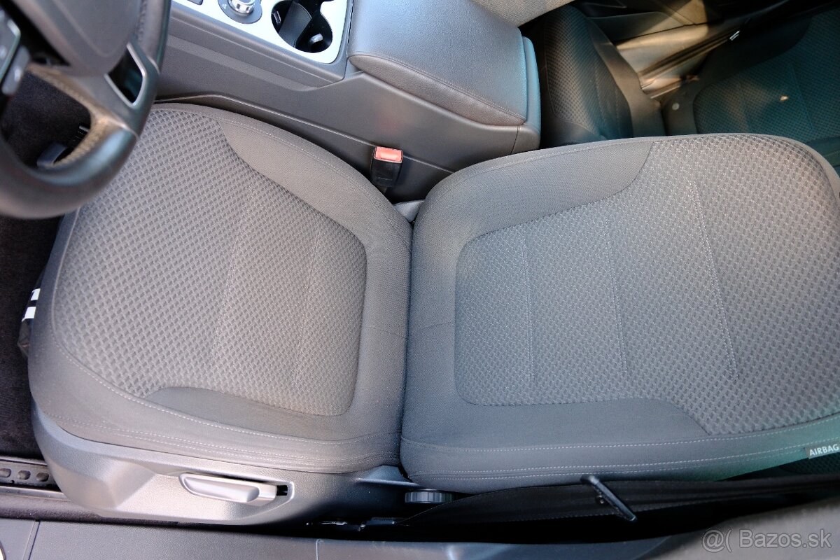 VW Touareg 3.0 V6 - 10