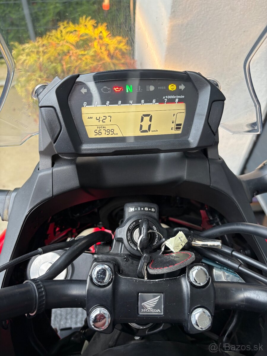 Honda NC700X ABS - 10