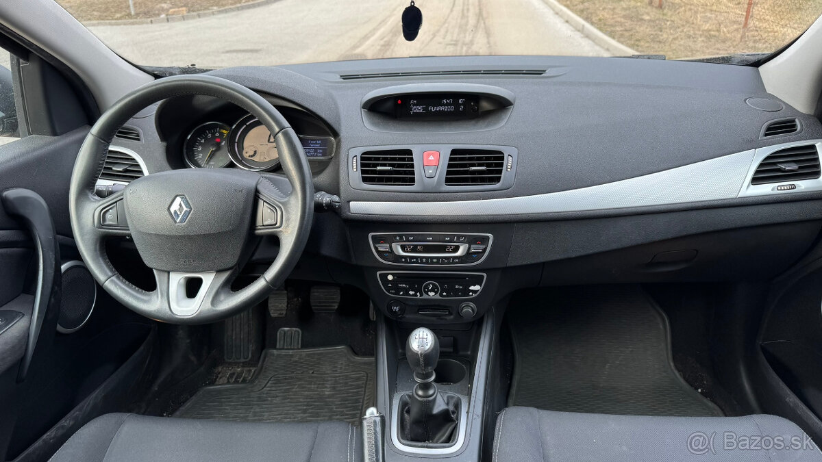Renault Mégane 1.6 16V Expression - 10
