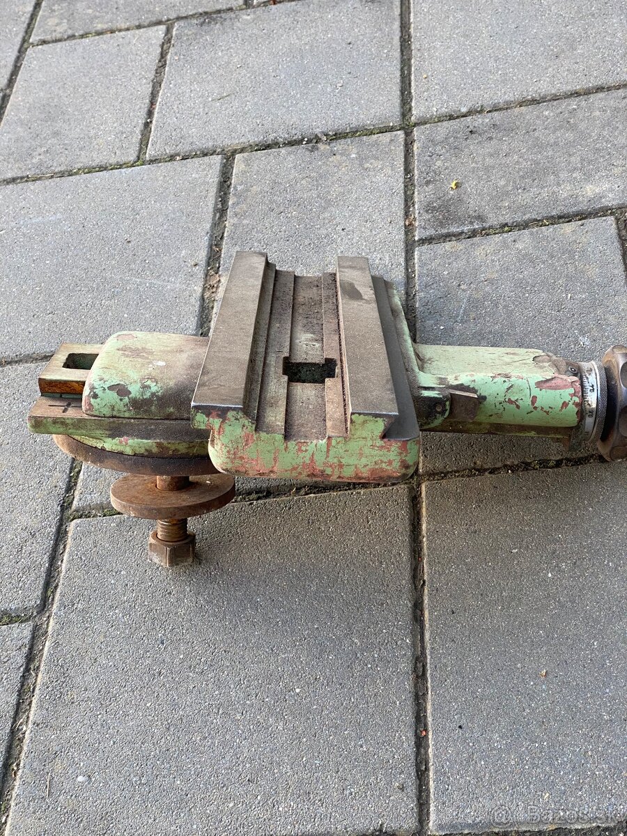 Pohyblivý stôl - 10