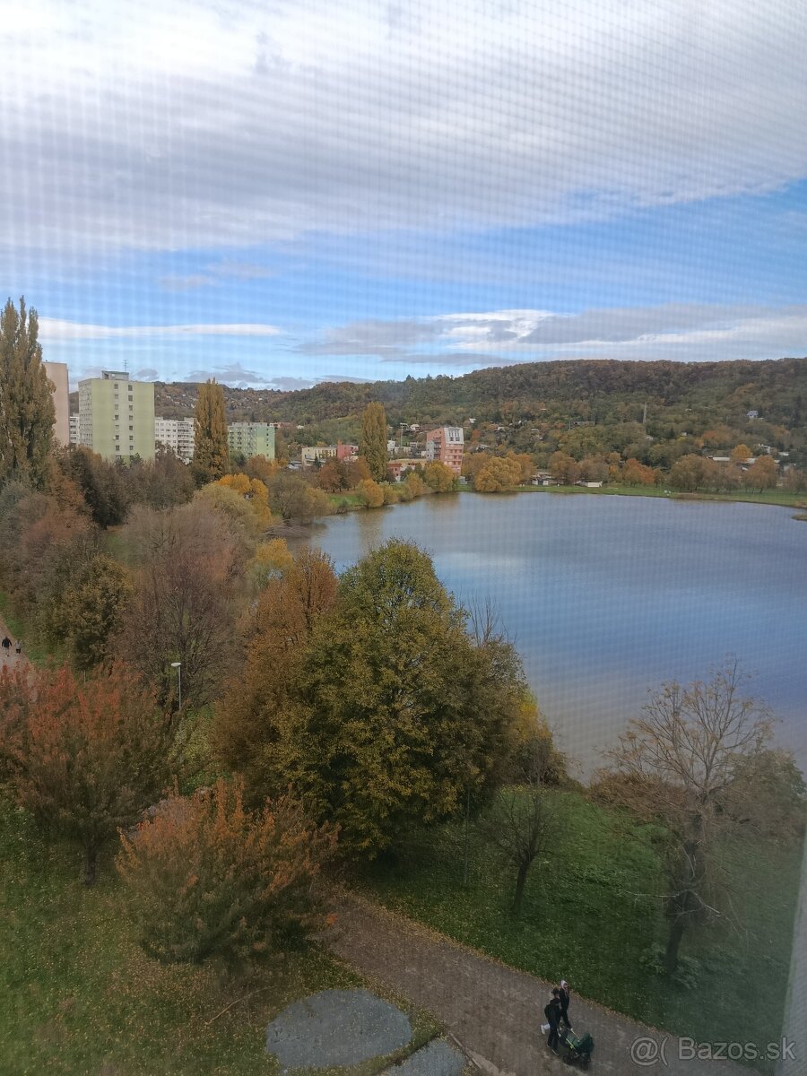 Predám byt na začiatku Jazera - 10