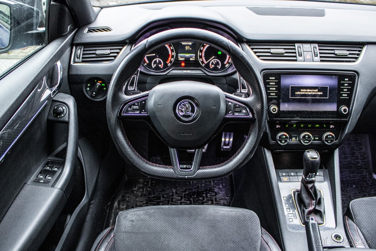 Škoda Octavia Combi 2.0 TDI DPF RS DSG - 10