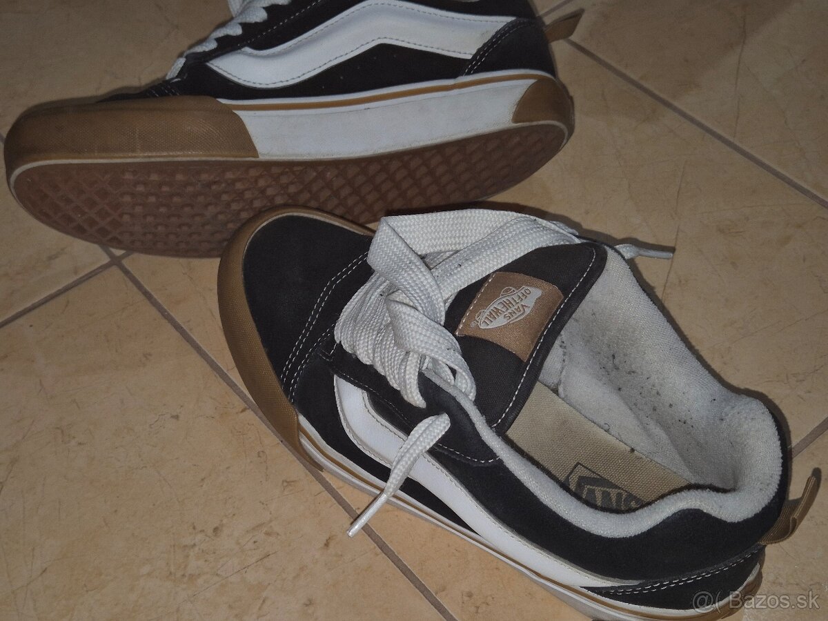 Tenisky botasky Vans Knu Skool VN0009QCCJI1 Čierna - 10