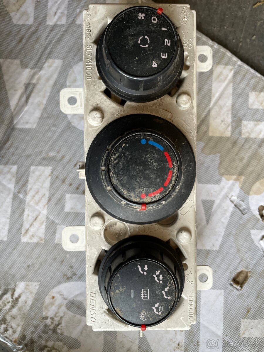 Renault master skrina 2.3dci 92kw 2013 - 10