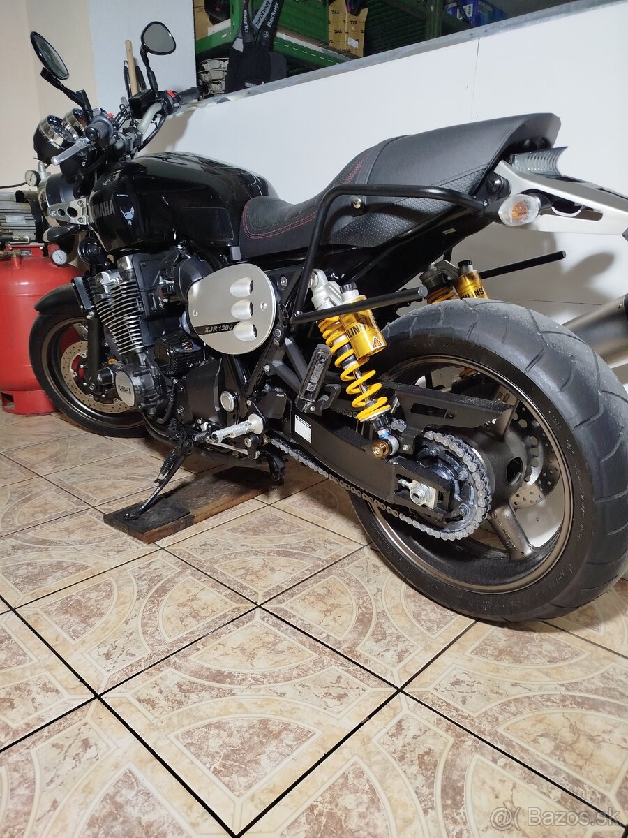 Yamaha xjr 1300 - 10