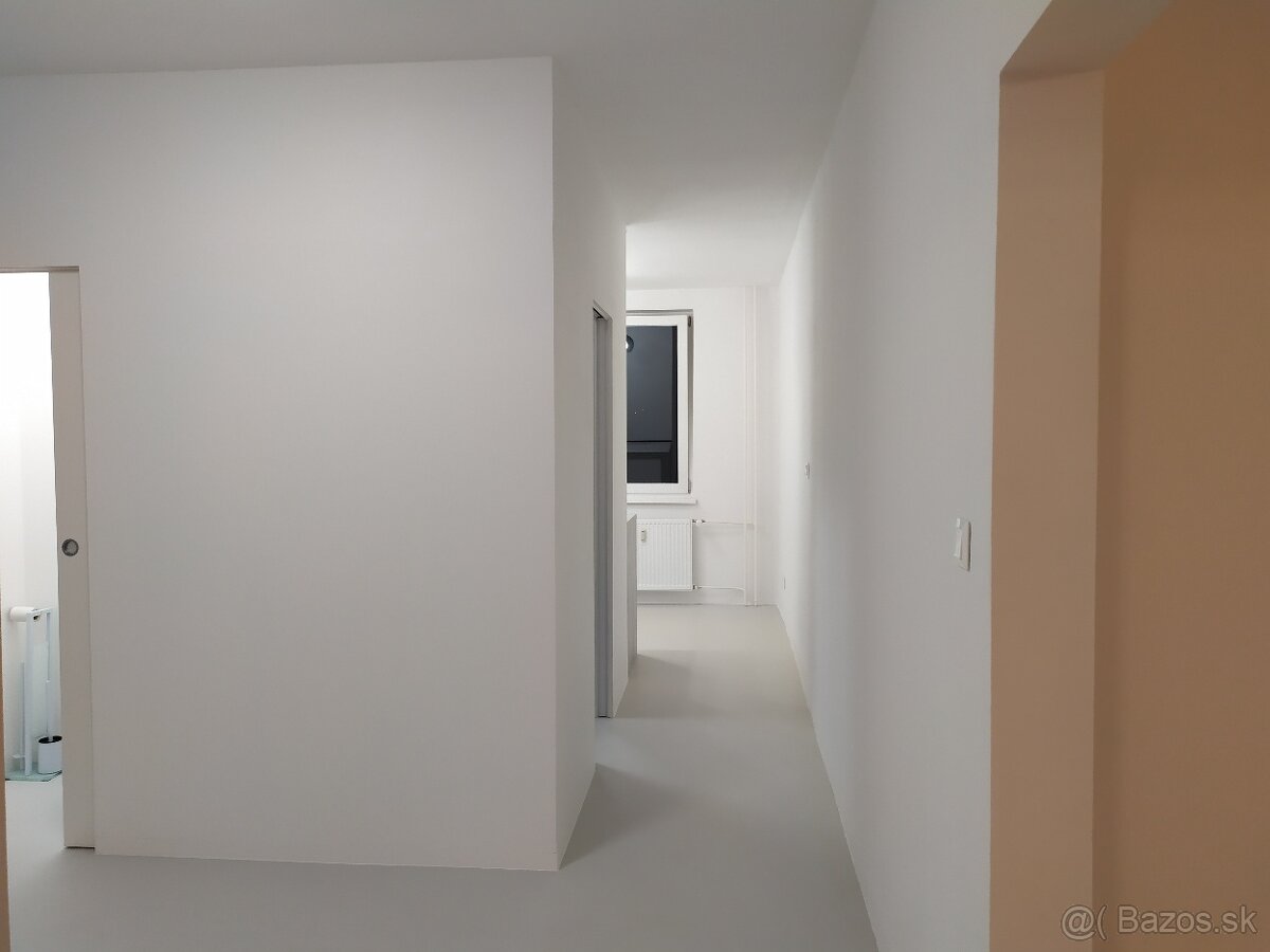 2 izbový byt s balkónom Nitra Centrum Staré mesto - 10