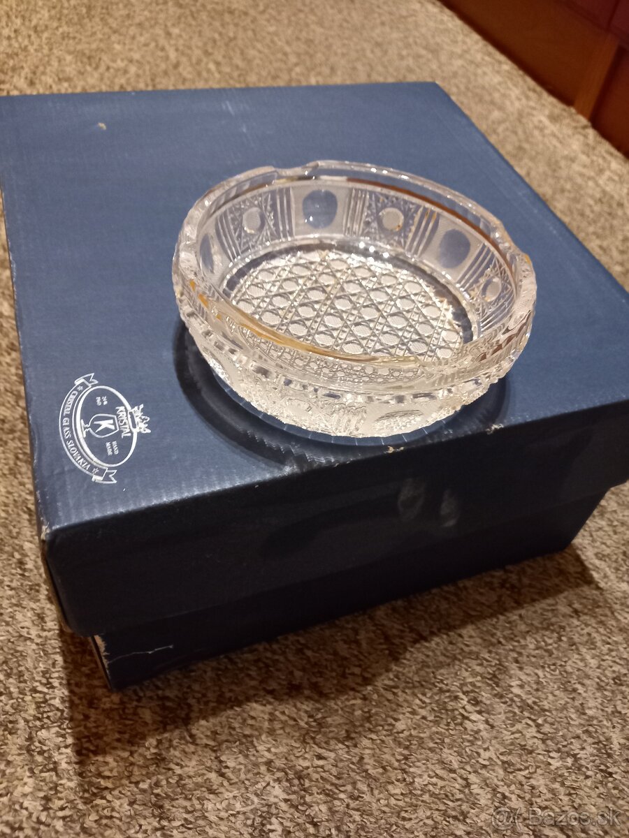 PREDÁM BRÚSENÉ SKLO - 10