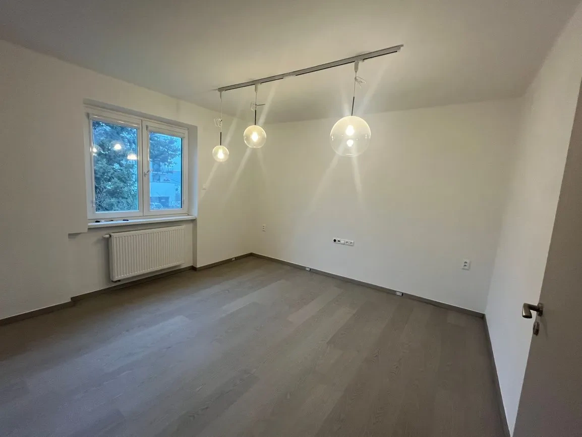 NA PRENÁJOM 3 IZBOVÝ BYT TRENČÍN, ZÁMOSTIE, GARÁŽ - 10