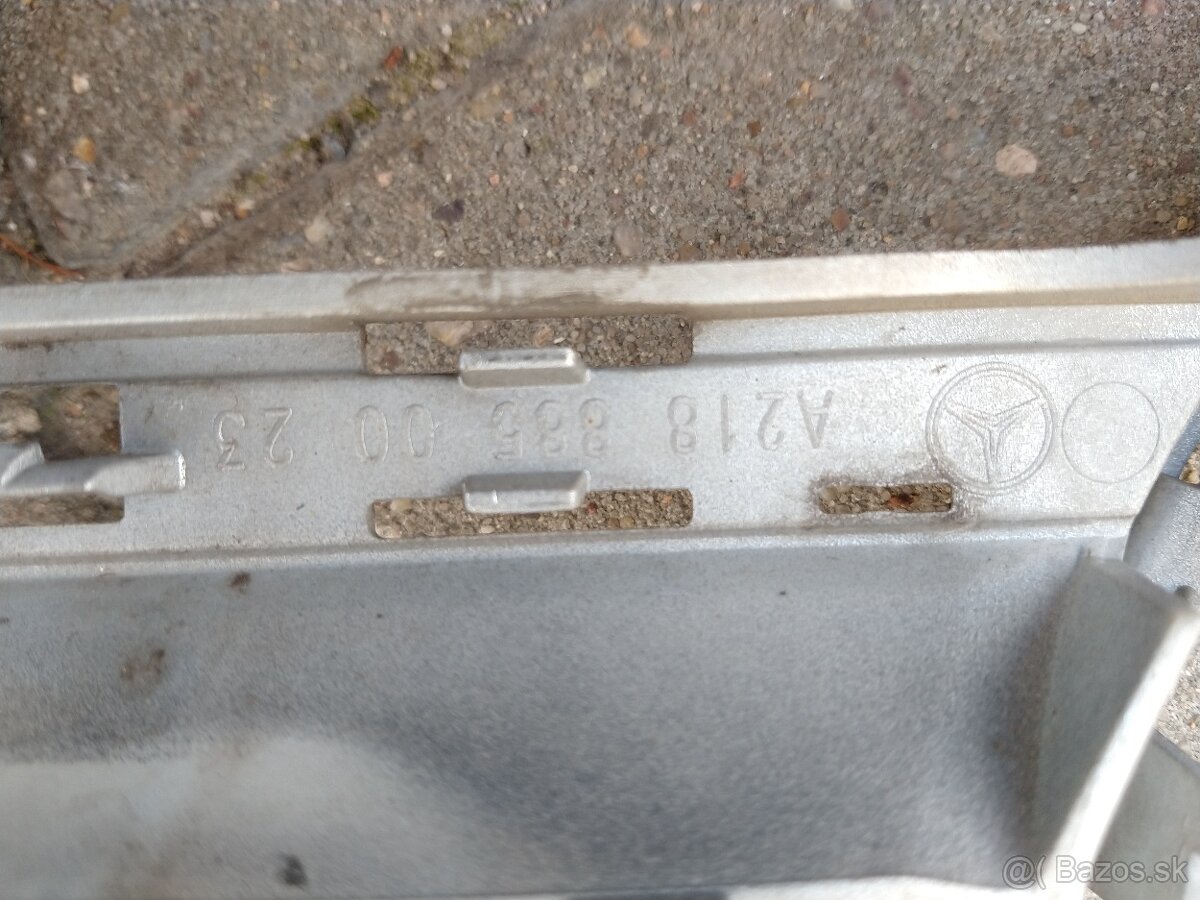 Mercedes benz CLS C218 / X218 - použity přední nárazník - 10