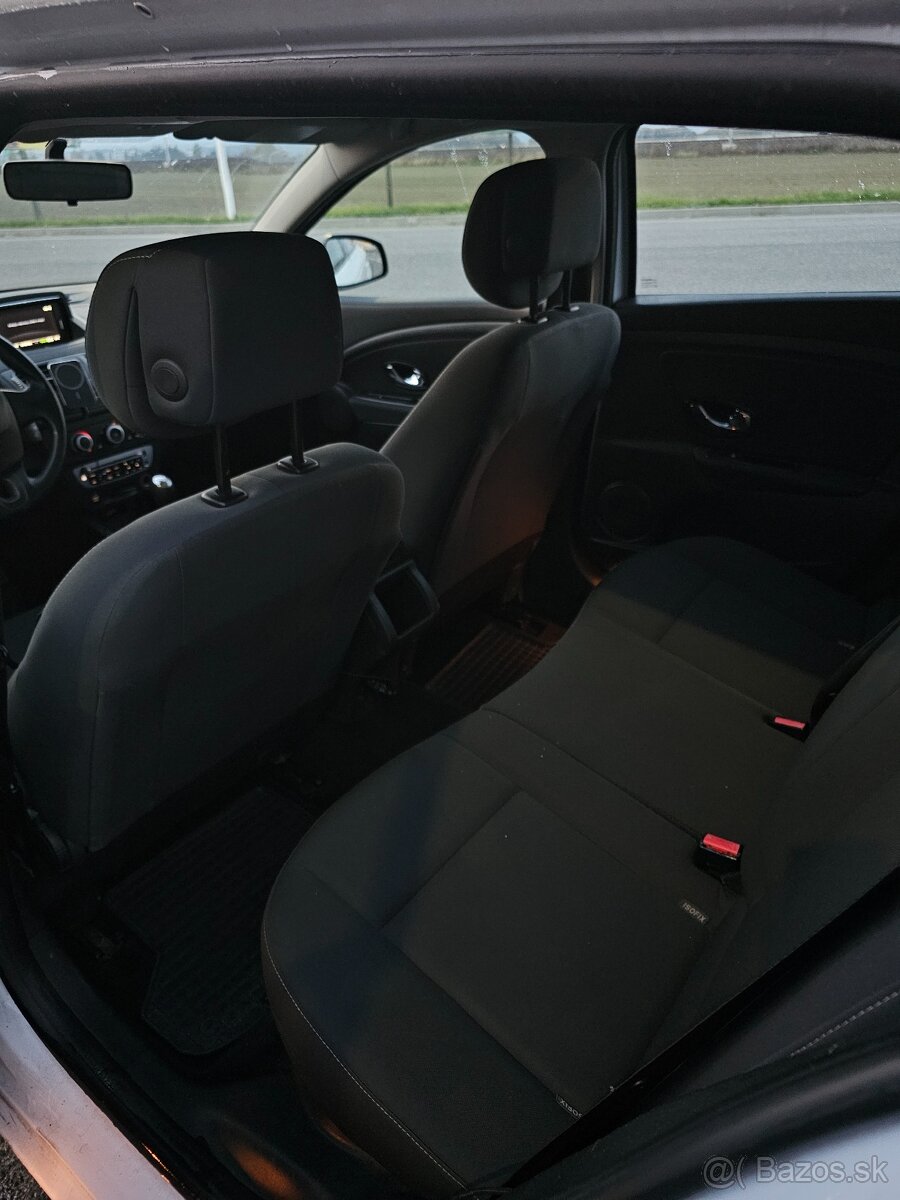 Renault megane 1.5 dci - 10