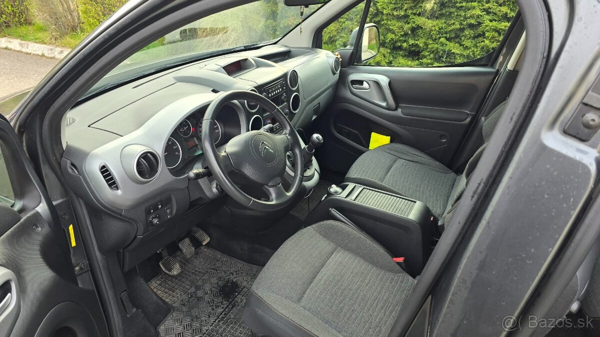 Citroën Berlingo Multispace 1.6 VTi 120 XTR (2017) - 10