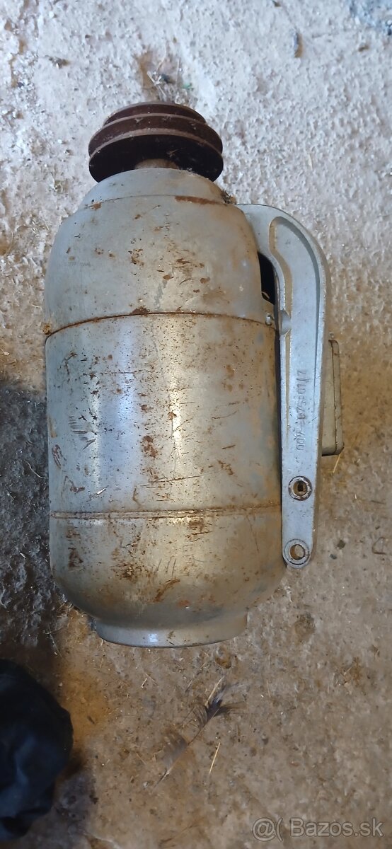 Elektromotor s prevodovkou - 10