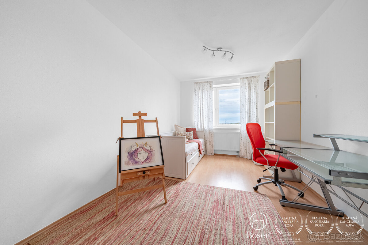BOSEN | 3- izbový priestranný byt Budatínska ulica - Petržal - 10