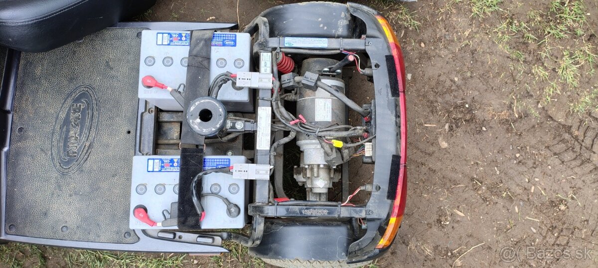 Elektrický skúter INVACARE - 10