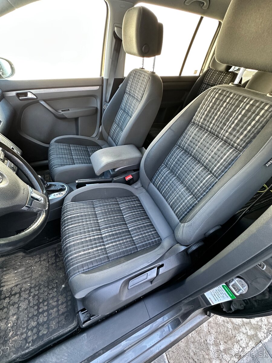 Volkswagen Touran Cross 2.0tdi - 10