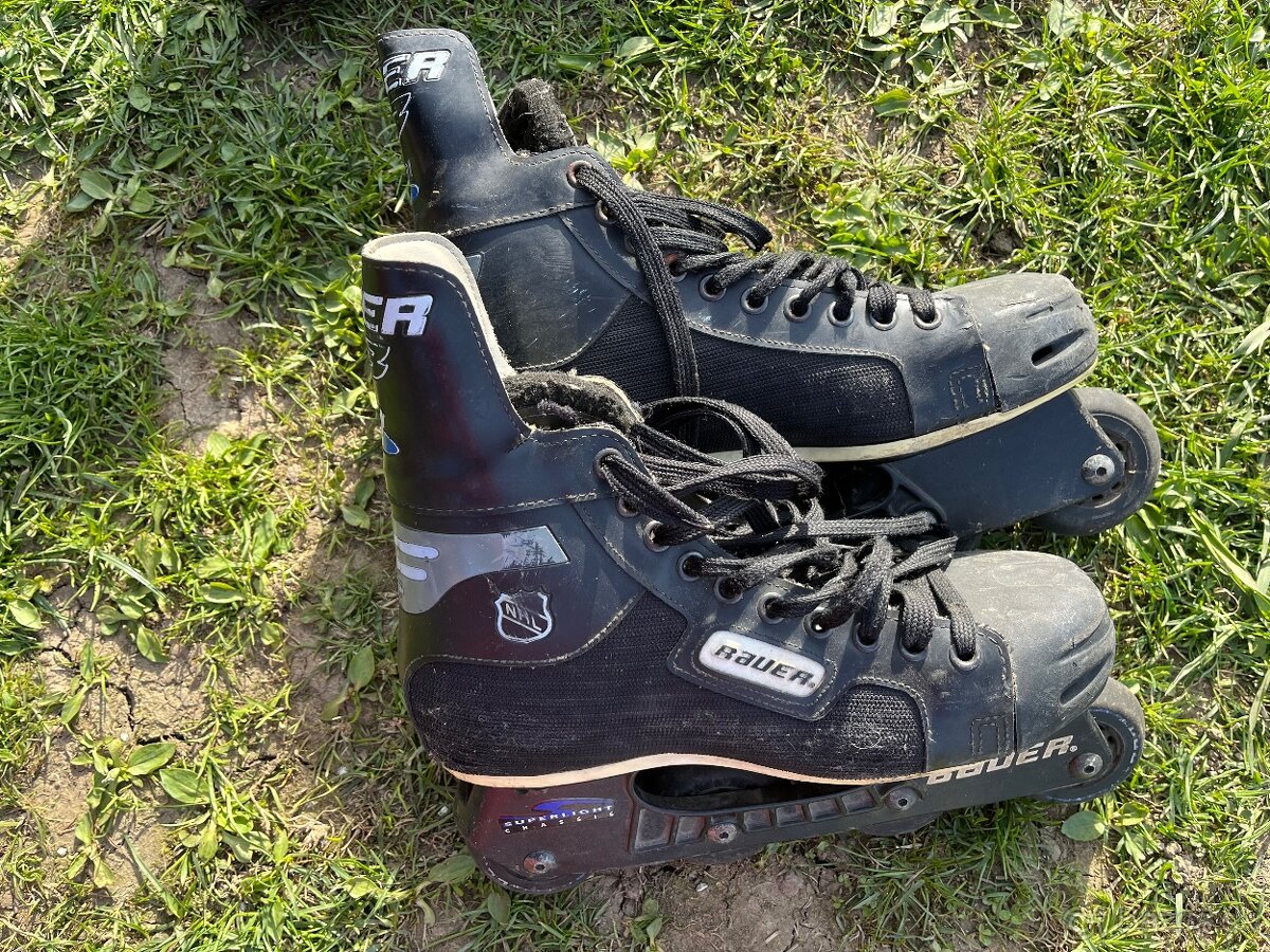 Korčule lyže, skateboard, prilby - 10