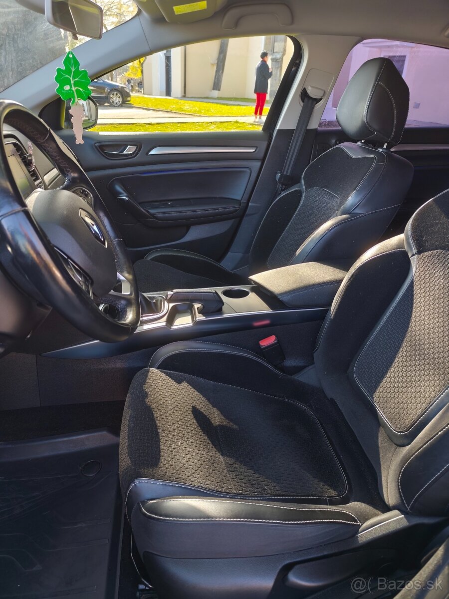 Renault Megane 1.6, benzín rok 2017. - 10