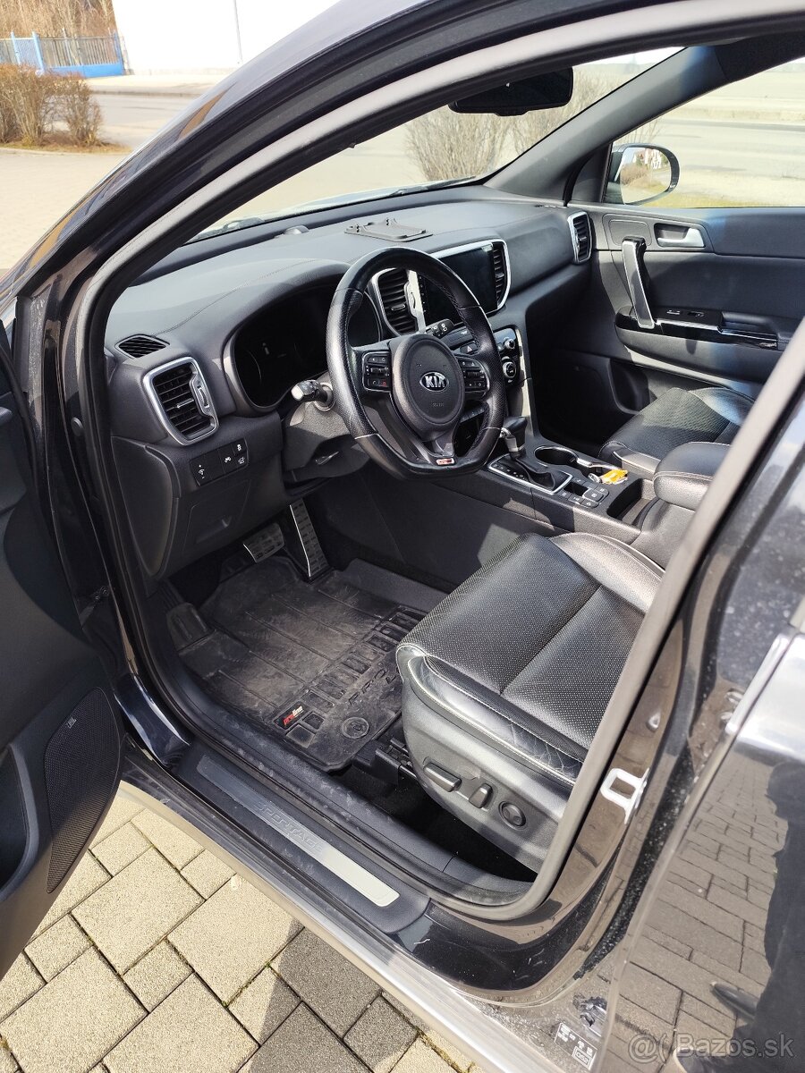 Kia Sportage GT line AT6 - 10