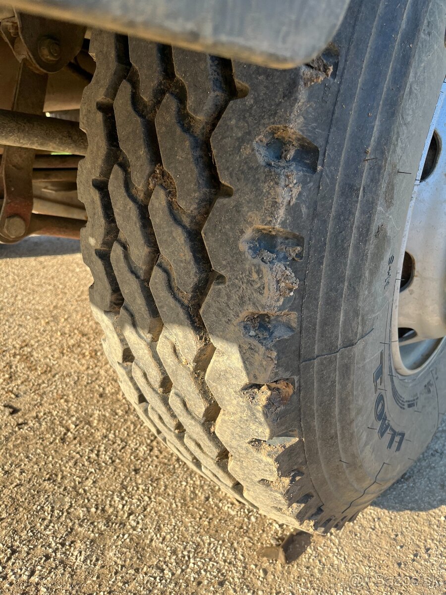 IVECO 260E37 6X4 - 10
