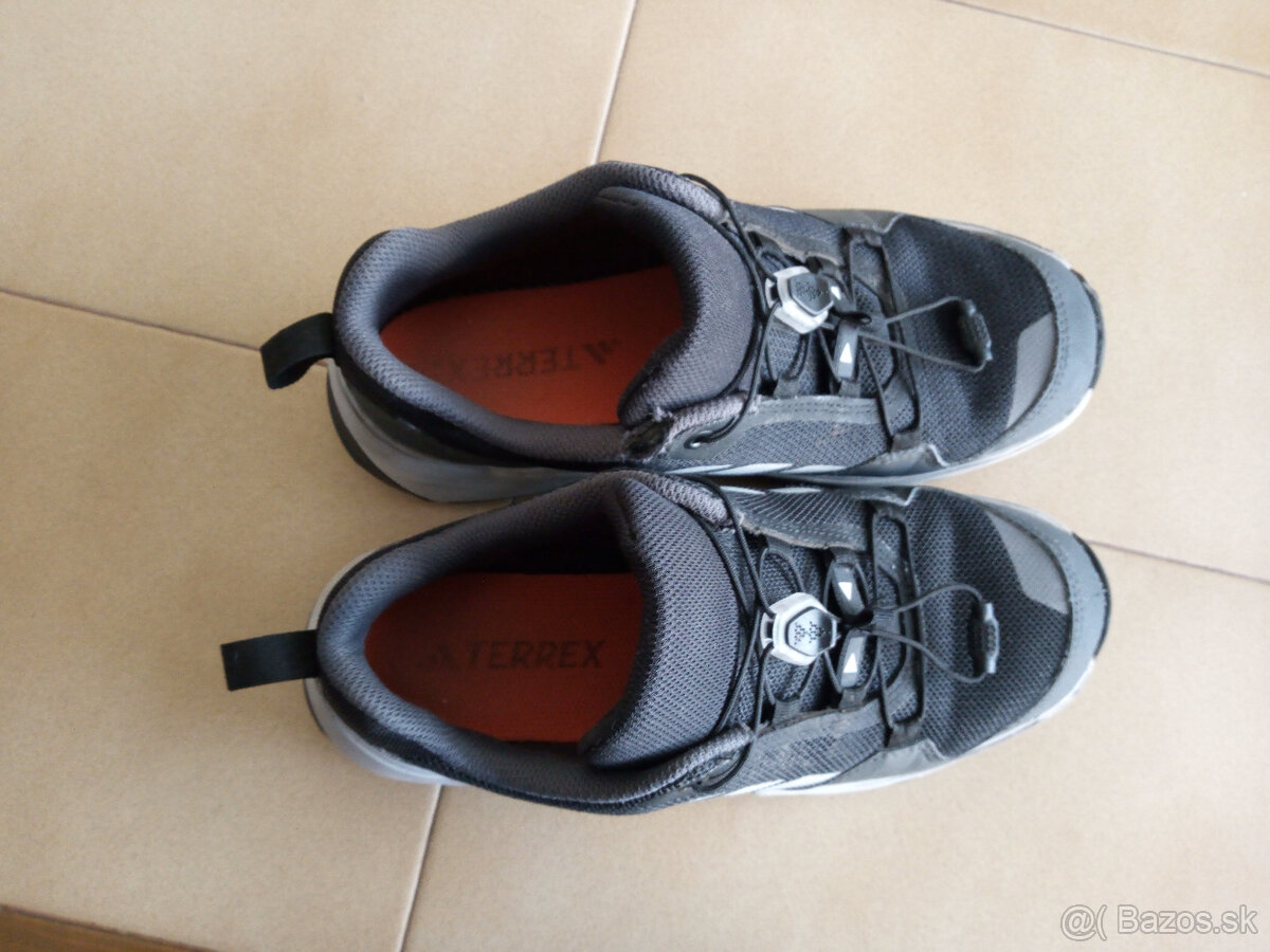 Vodeodolne botasky ADIDAS Terrex. - 10