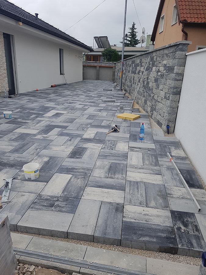 Kompletné rekonštrukcie interiérov a exteriérov – M&M Bau - 10